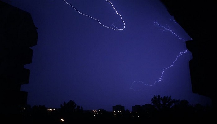 Descărcări electrice la Satu Mare