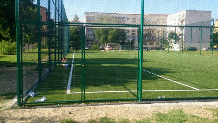 teren de sport01