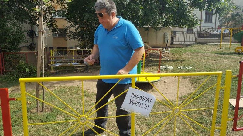 Primarul Grieb nu caută scuze! Primarul Grieb a pus mâna pe pensulă!