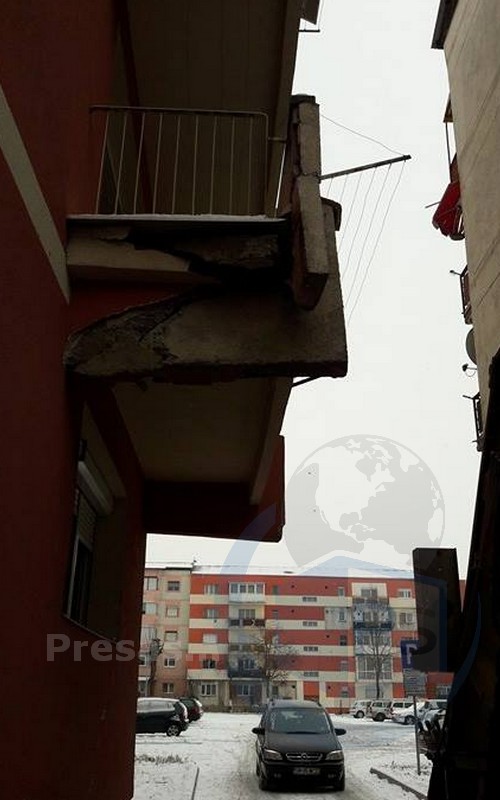 accident camion balcon (6)