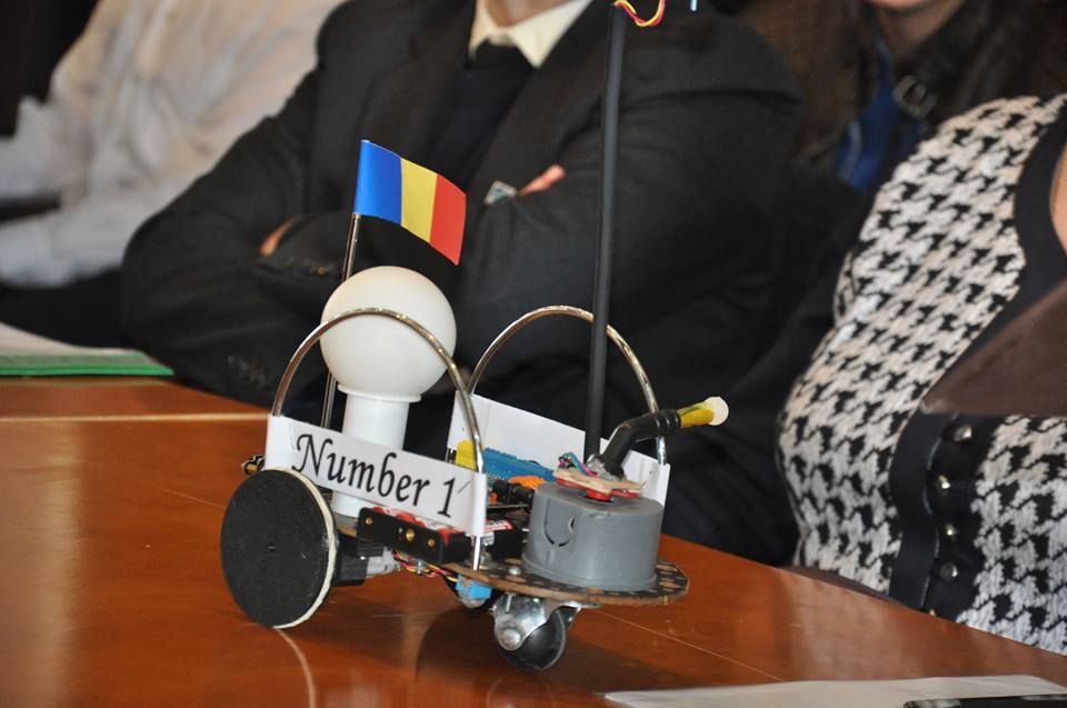 proiect robot antitero