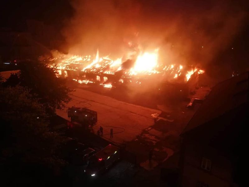 Foto Video Incendiu De Propor Ii N Jude Ul Vecin Pia A Cetate Din