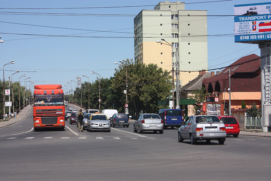 Soluție la haosul din Satu Mare. SENS GIRATORIU în intersecția BURDEA
