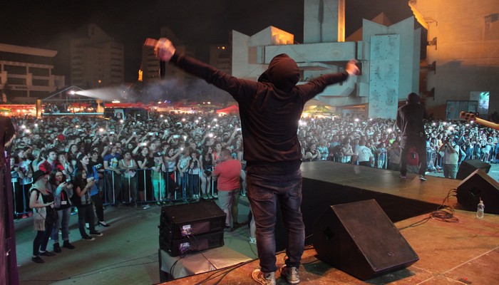 PROGRAM. Super concerte în Negrești: Phoenix, Carla’s Dreams, What`s UP și Irina Rimes