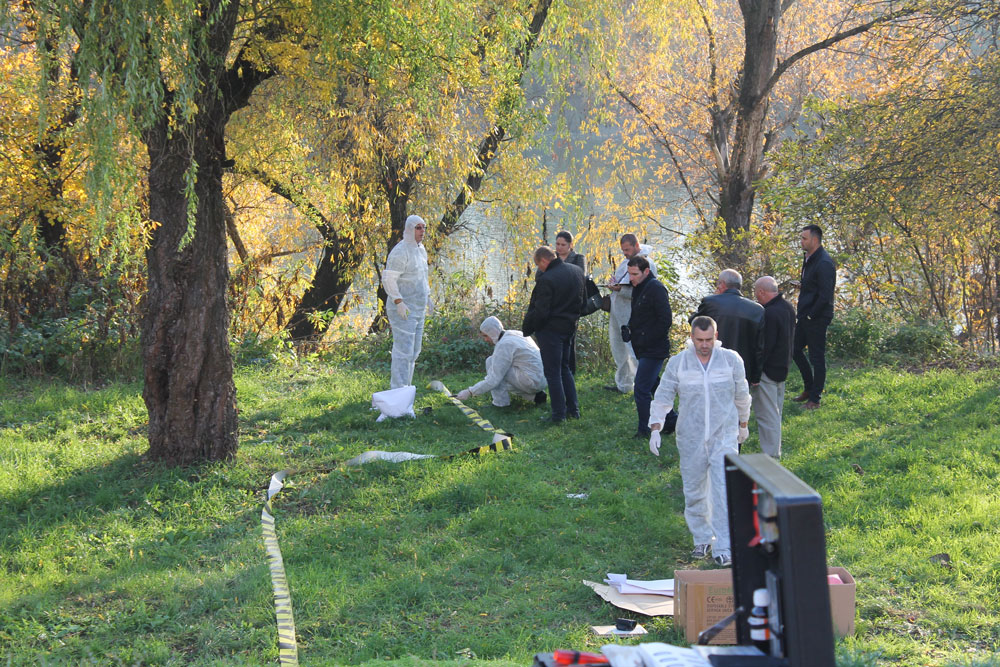 Un TÂNĂR din Satu Mare, găsit MORT pe malul Someșului. Trecătorii ÎNGROZIȚI au alertat poliția