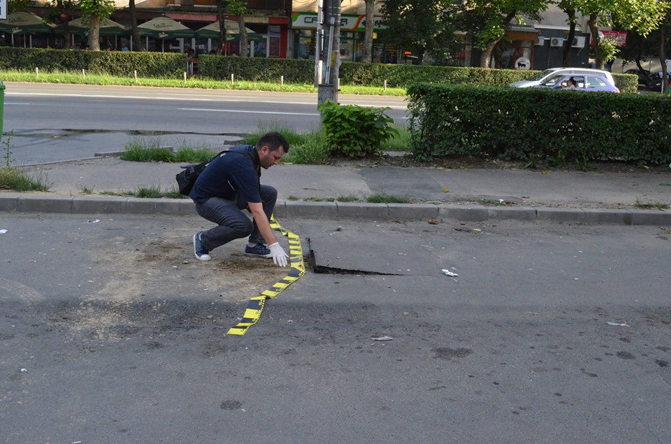DEFLAGRAȚIE pe Drumul Careiului din Satu Mare! Mai MULTE mașini au fost AVARIATE (FOTO)