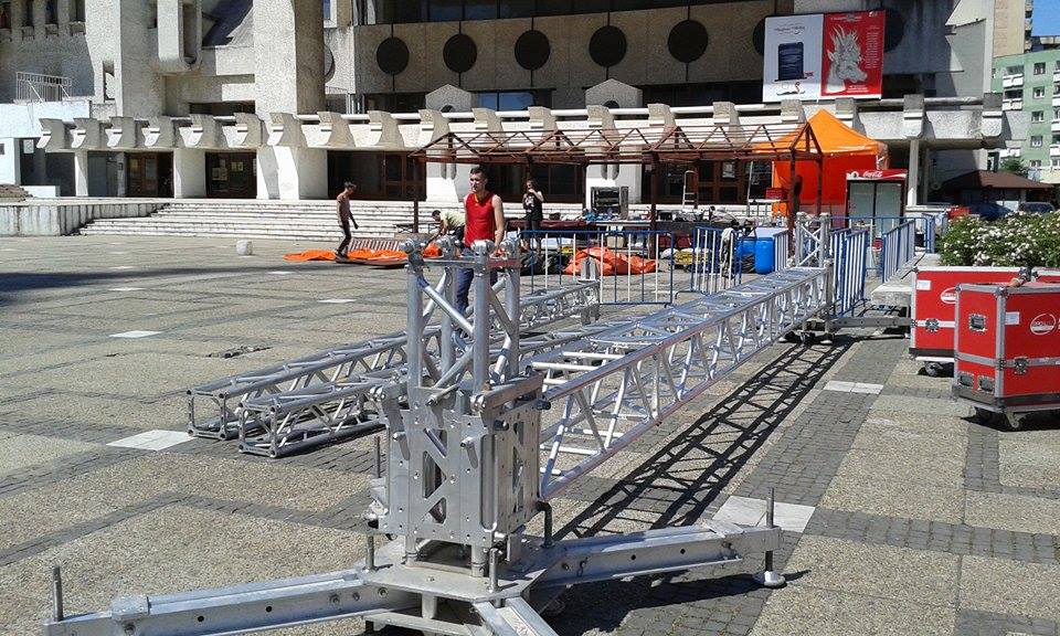 PREMIERĂ! Meciurile de la EURO 2016 se VĂD în centrul Sătmarului! SUPER condiţii pentru FANI