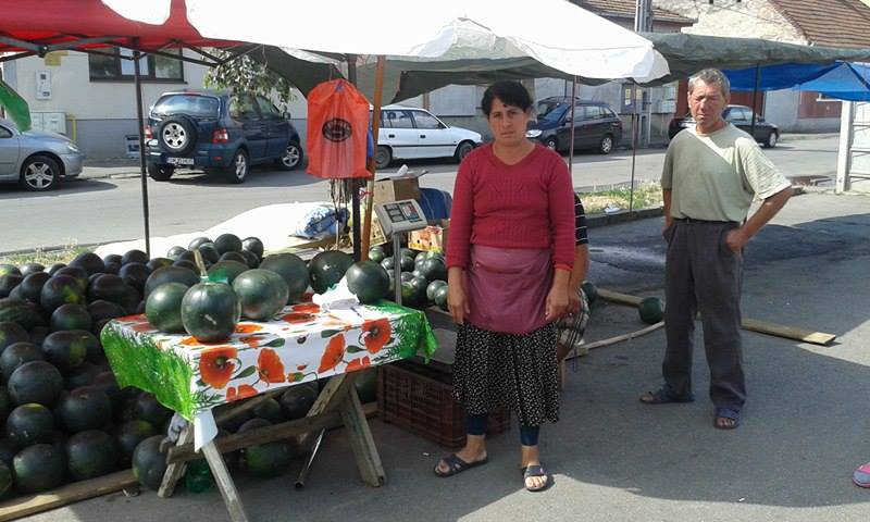 SCANDAL în piețele din Satu Mare! ULTIMATUMUL Poliției Locale pentru lebenițarii din OLTENIA