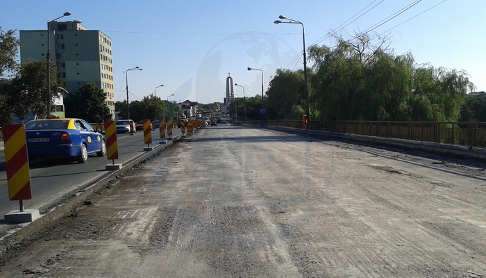 HOPA, e OFICIAL! Lucrările la Podul Decebal sunt ÎNTÂRZIATE! ”LINIȘTE” la ora 15.00 (VIDEO)