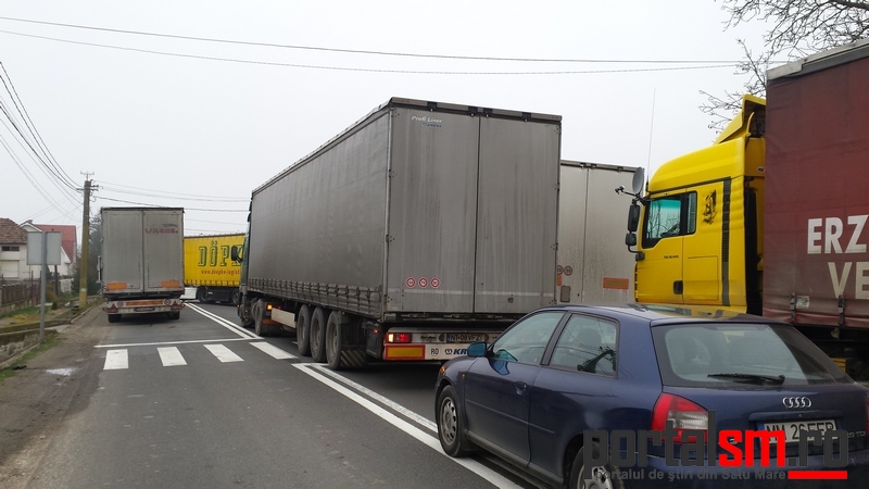Atenție, șoferi! Se anunță trafic îngreunat pe DN 19, în zona Acâș