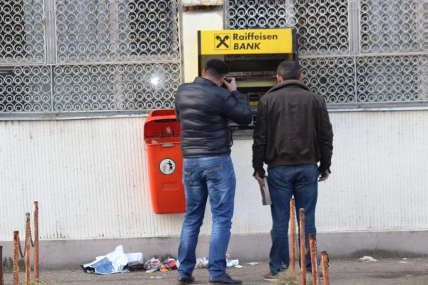 Hoț din bancomate depistat și reținut de polițiști în municipiul Satu Mare