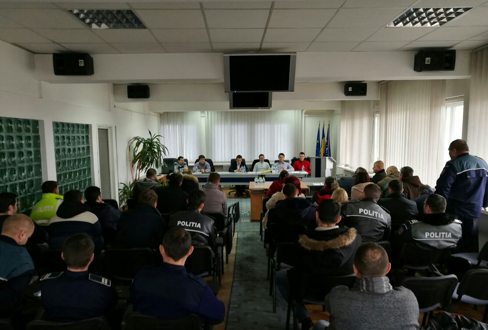 DEMERS. Polițiștii sătmăreni, în ”luptă” cu conducerea Poliției Române