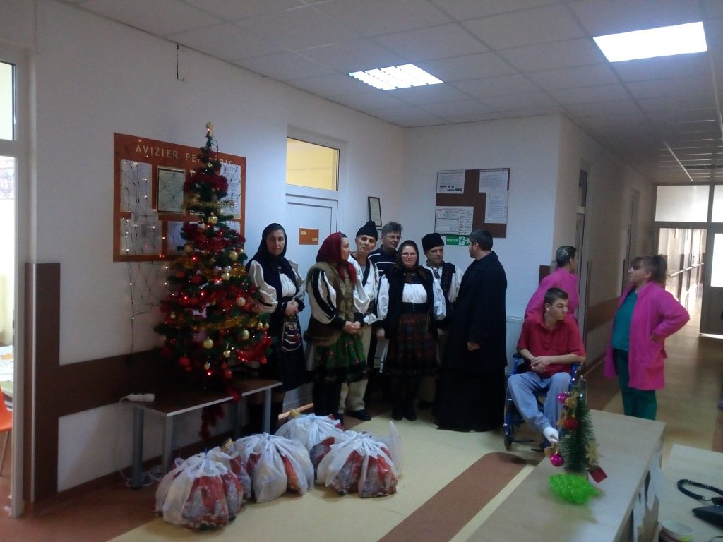 FOTO. Mii de persoane au donat bunuri pentru copilașii din Spitalul Județean! Mobilizare impresionantă