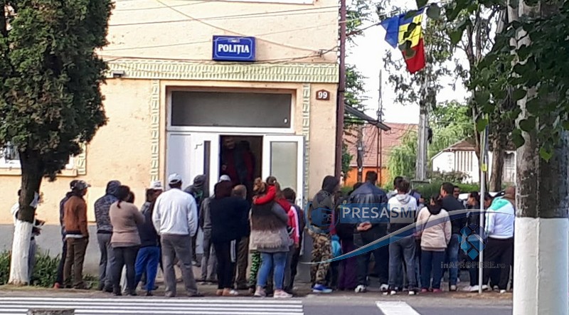 FOTO. Descinderi de amploare în județ! Zeci de persoane amprentate și legitimate