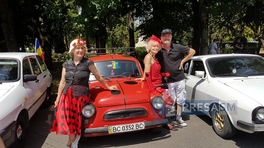 Parfum de epocă. Sătmărenii, invitați să admire bijuteriile pe patru roți