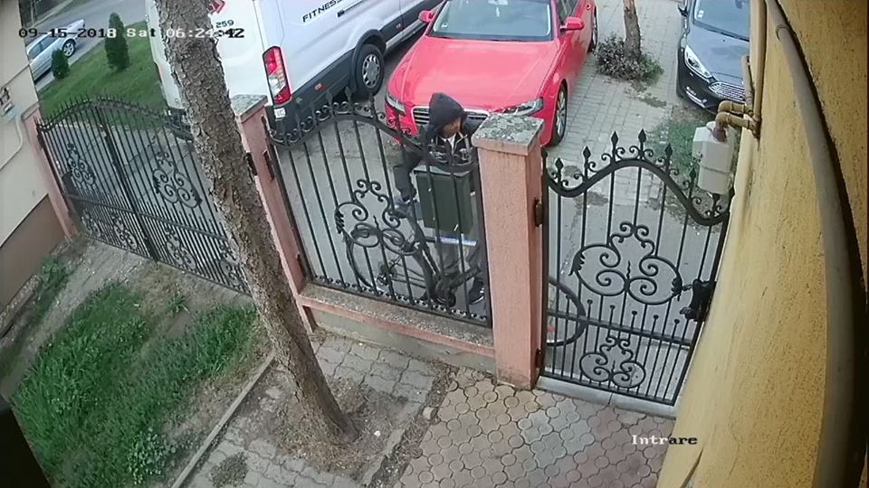 Gașca de puștani din Satu Mare care furau biciclete pe bandă rulantă. Schemă complexă de operare