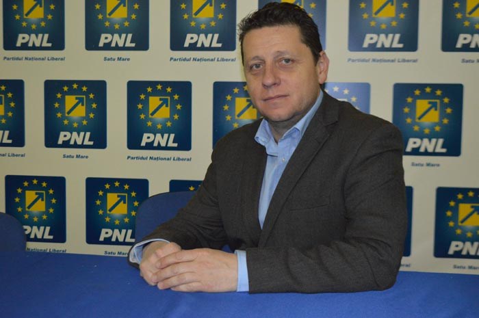 Deputatul Romeo Nicoară: "Populația devine prizoniera unor baroni". BVB, în cădere