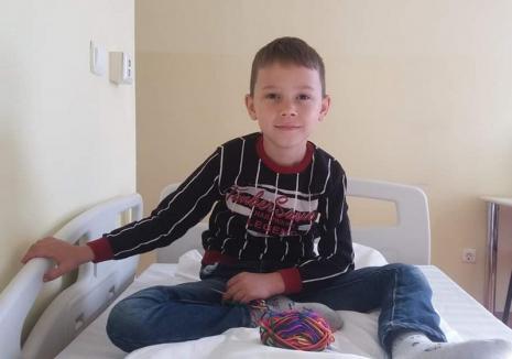 Un copilaș (9 ani) luptă pentru viața sa. Are nevoie urgentă de ajutor
