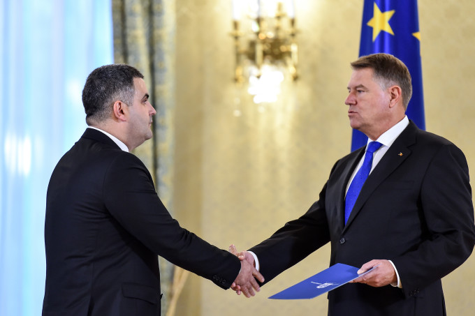 Senatorul Gabriel Leș acuză PNL că a numit oameni cu studii false în funcții cheie din România