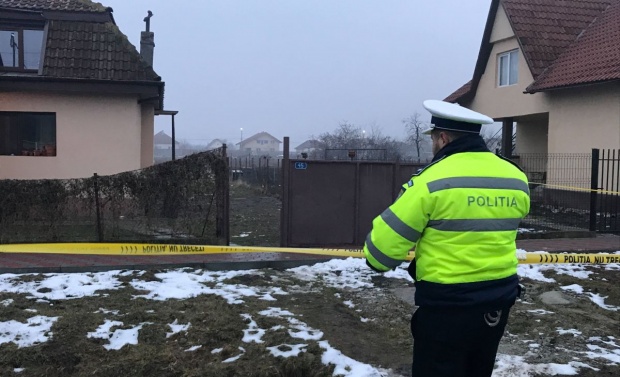 SADISM. Un sătmărean a primit o amendă după ce și-a spânzurat câinele înfometat