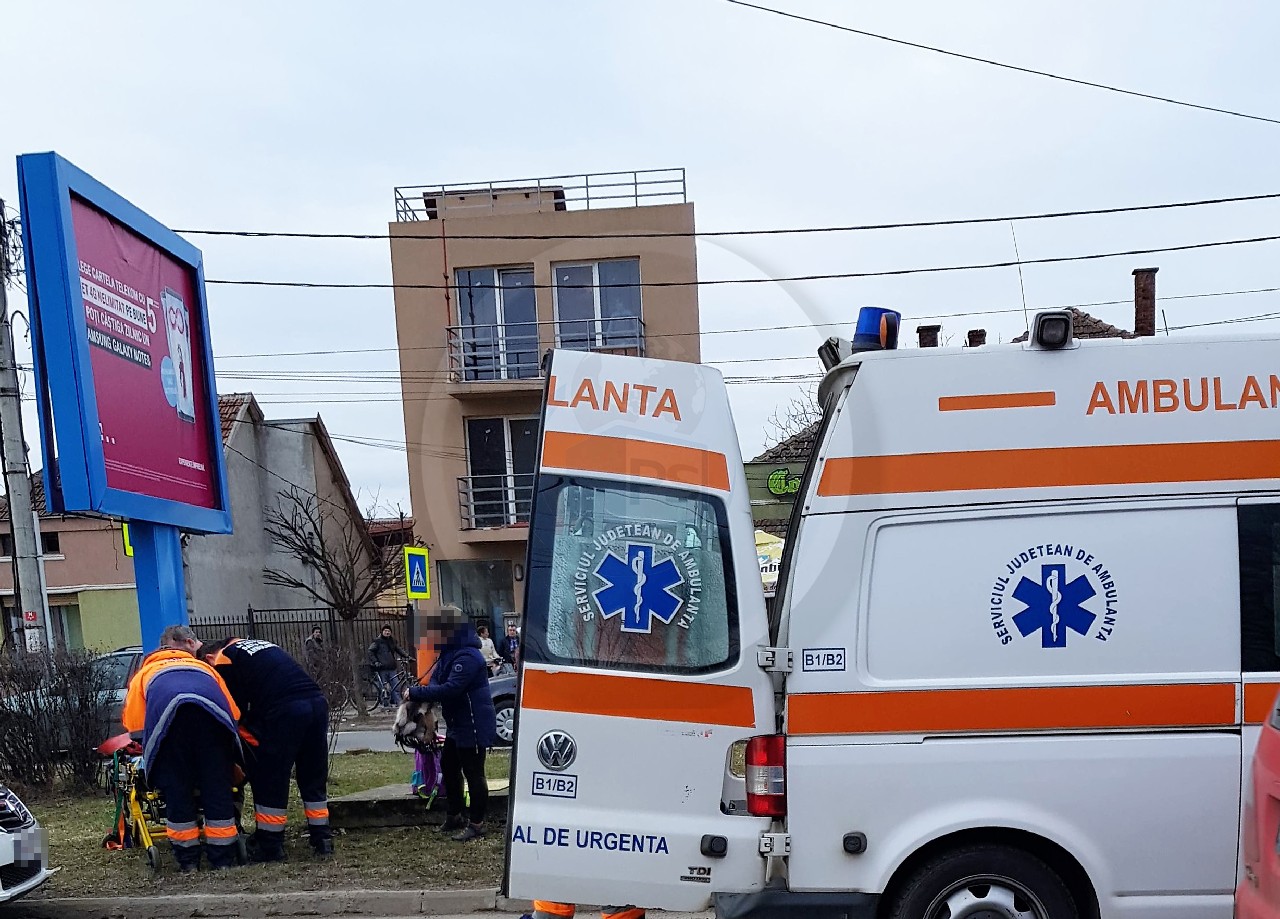 Pieton lovit de mașină în municipiul Satu Mare. Șoferul vinovat a fugit ca și un laș