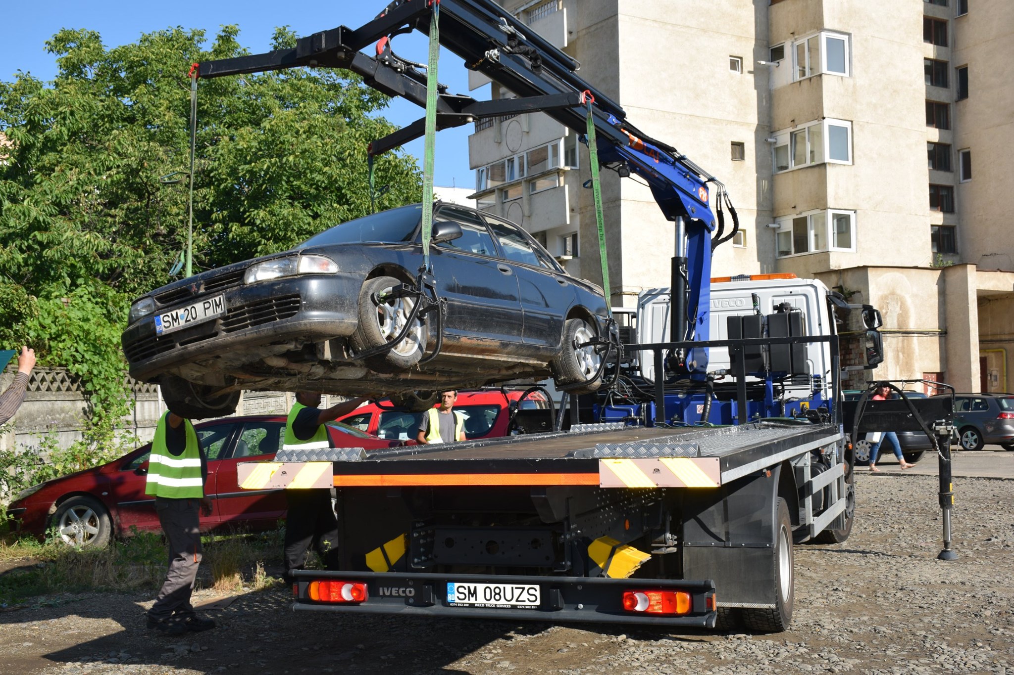 Avocatul Poporului: Poliția Locală nu poate dispune ridicarea mașinilor