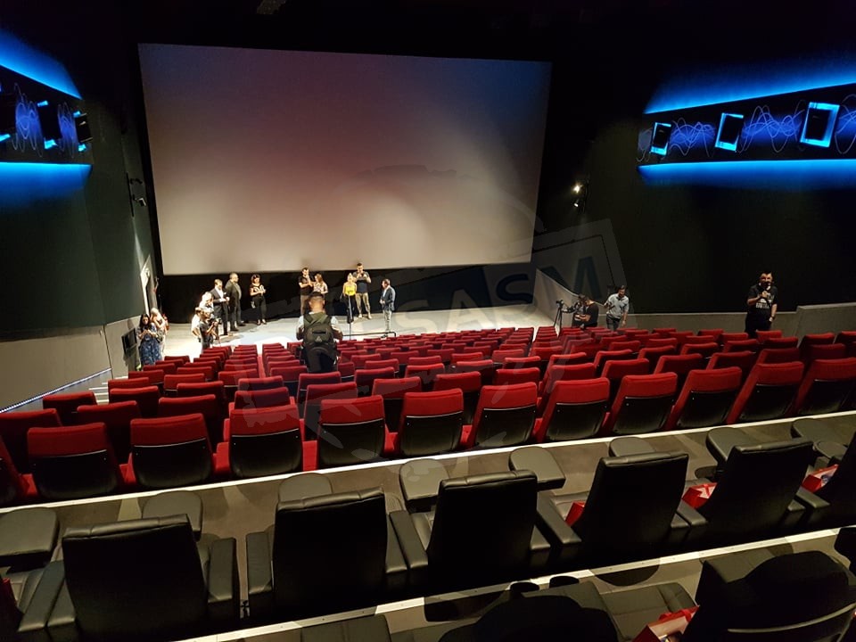 Iohannis: Teatrele și cinematografele se vor putea deschide de la 1 septembrie!