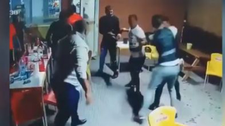 Un sătmărean l-a bătut pe prietenul rău platnic. A girat la bancă un credit și s-a trezit cu somație