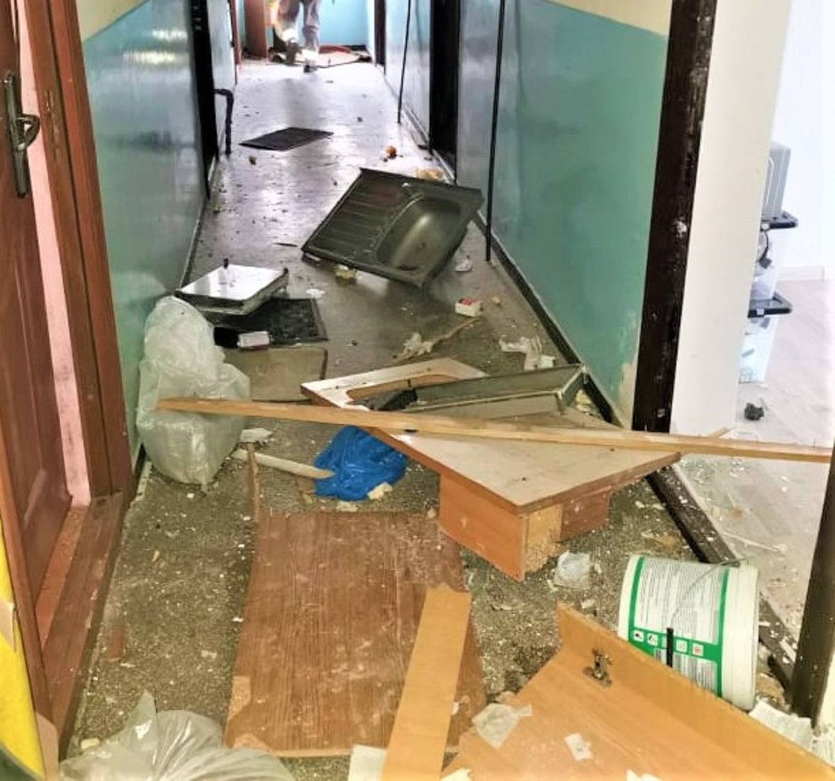 FOTO/VIDEO. Explozia, cauzată de o improvizație