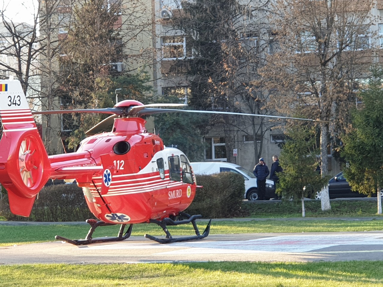 Vești bune! Micuța arsă cu ulei încins este în afara oricărui pericol. Transportată de la Satu Mare la București