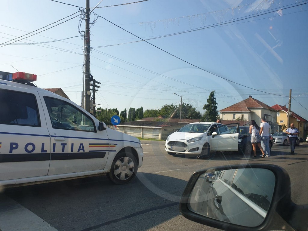 FOTOGALERIE. Un nou accident pe DN19, �n Botiz. Ziua ?i incidentul pe acest drum