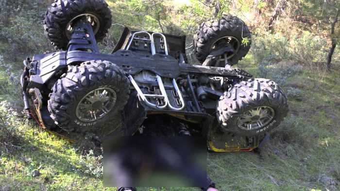 Beat pulbere, un sătmărean a ajuns cu ATV-ul în șanț. S-a trezit la Urgență