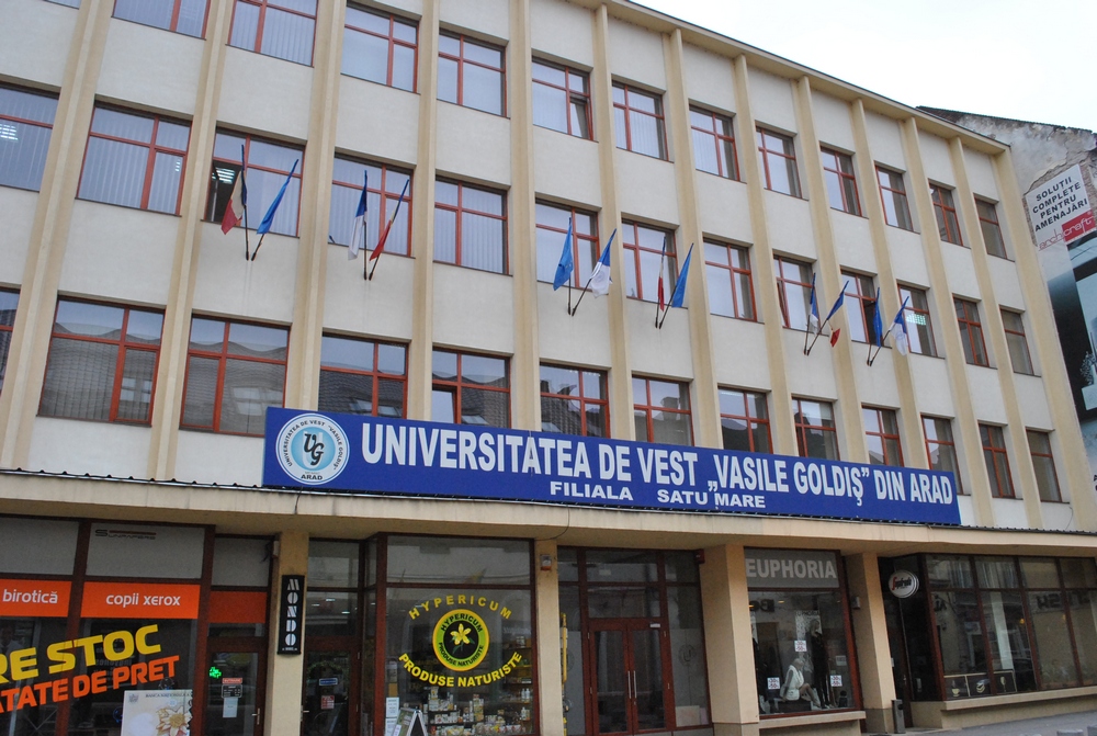 Platforma de înscrieri se redeschide pe 30 august la Universitatea de Vest „Vasile Goldiş" din Arad