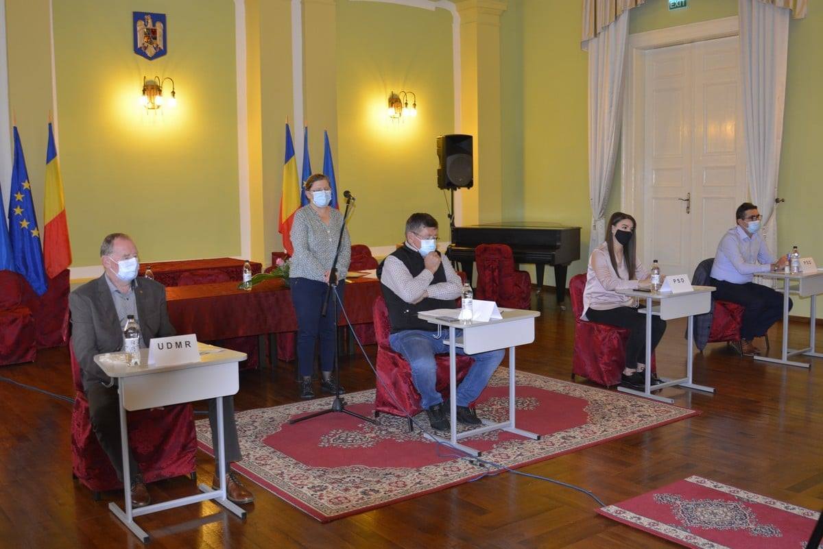 Látogathatók lesznek a temetők Nagykárolyban is