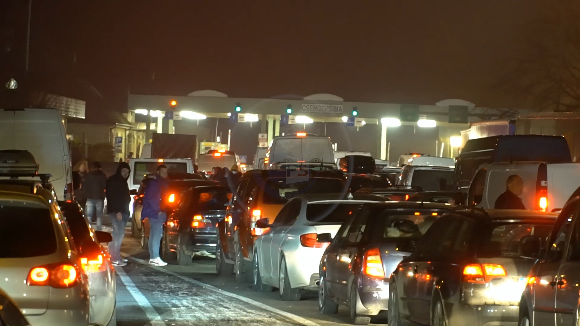 VIDEO. Toți cei care intră în țară vor trebui să completeze formularul de localizare a pasagerului