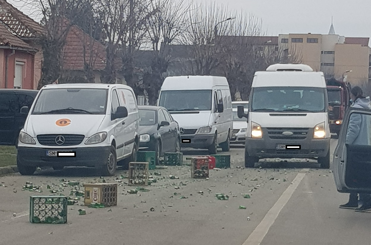 FOTÓ! Sörösládákat potyogtatott maga után