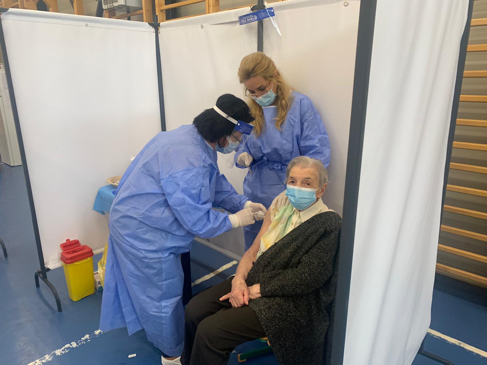 Trei noi centre de vaccinare, toate cu Pfizer, se deschid mâine în municipiul Satu Mare