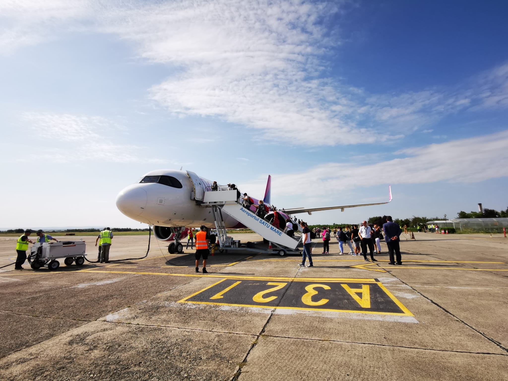 Creștere importantă a numărului de zboruri pe Aeroportul Satu Mare. Proiecte de 80 milioane euro