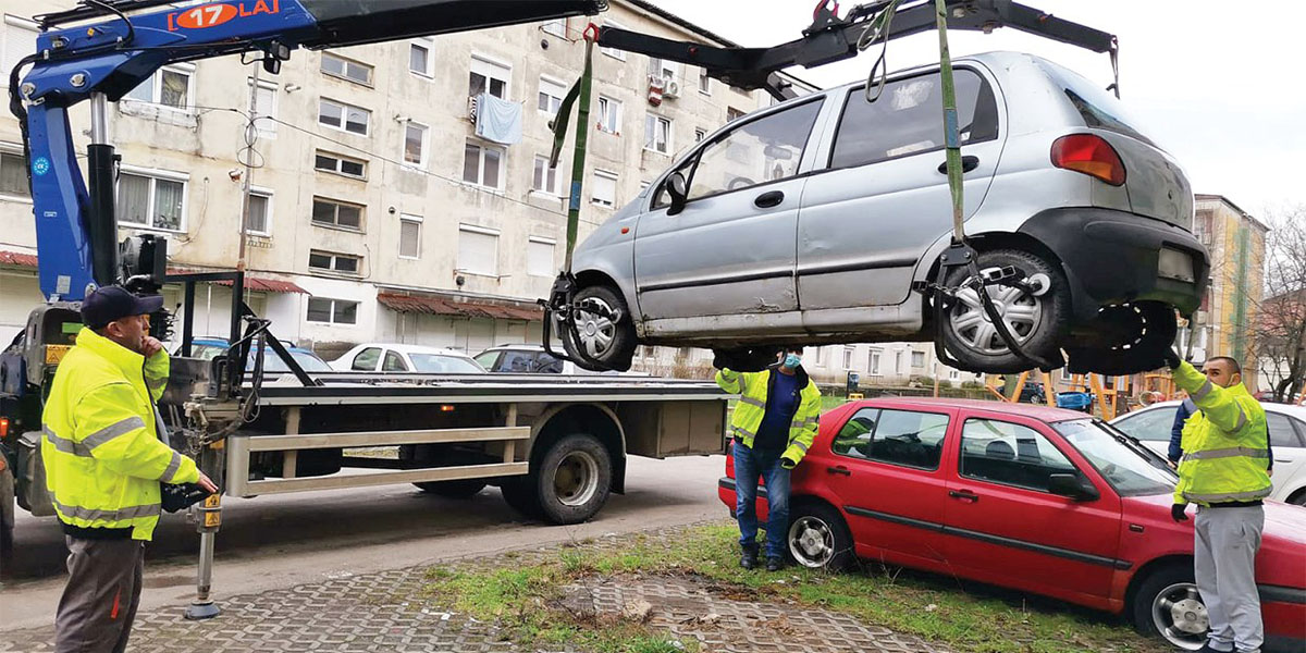 Prins cu permisul suspendat la volan, sătmăreanul a dat vina pe cei de la Ridicări Mașini