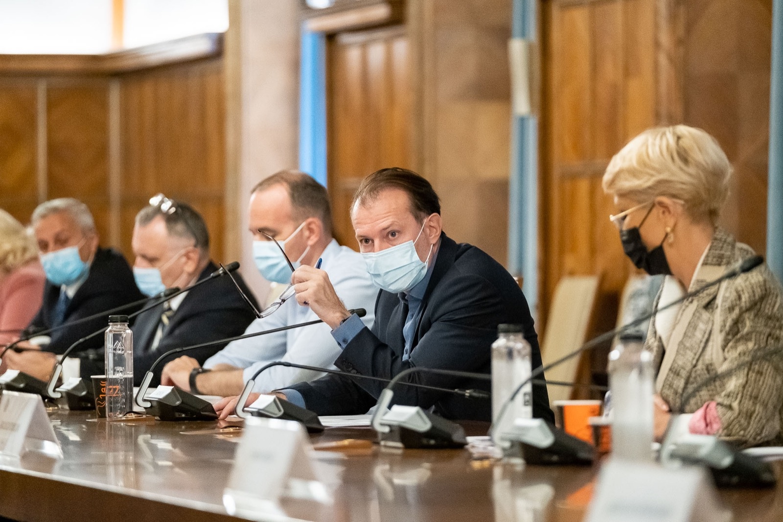 Guvernul Cîțu, demis cu un scor istoric: 281 de voturi pentru moțiune