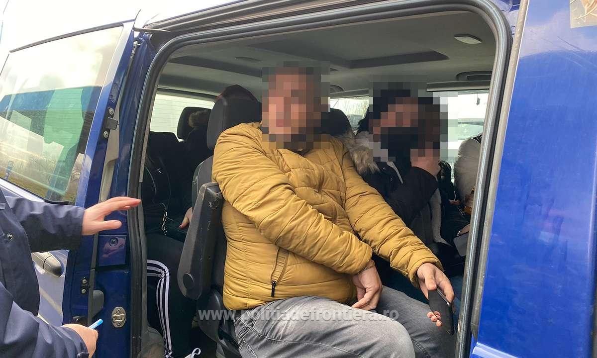FOTO. Metoda "pe contrasens", tot mai folosită de românii care speră să scape de carantină