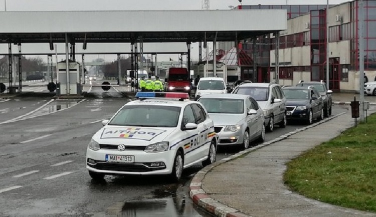Taximetrist francez arestat în Satu Mare. Transporta ”marfă de calitate” prin Vama Petea