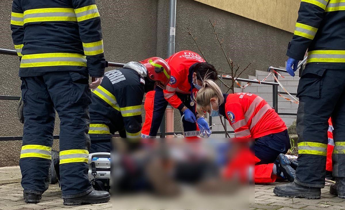 Muncitor în stop cardiorespirator, în municipiul Satu Mare. Dus la Urgență în stare critică