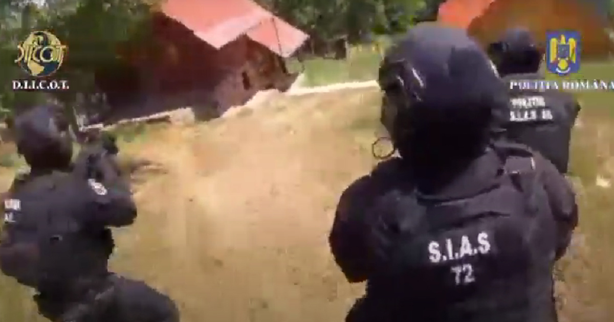 VIDEO. Kokainlaboratóriumra bukkant a DIICOT Bihar megyében; mintegy 200 ezer euró értékű kábítószert foglaltak le