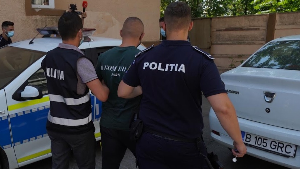 Polițiștii sătmăreni l-au luat de acasă și l-au dus direct în penitenciar