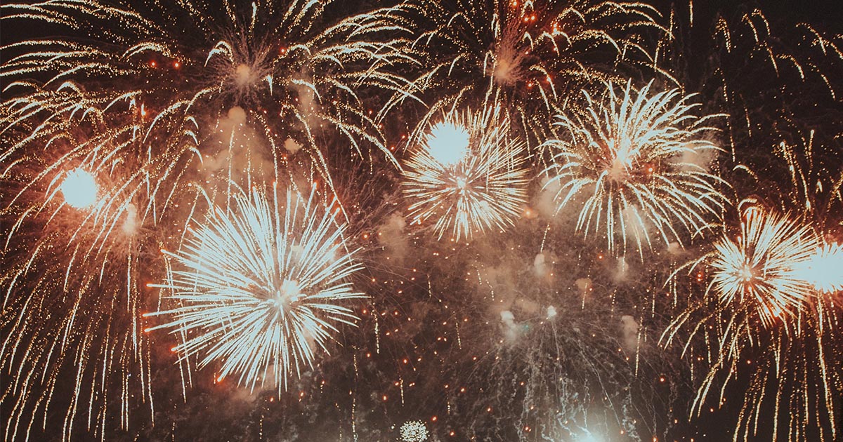 Orașele din țară care au renunțat la focurile de artificii de Revelion. Cu ce le vor înlocui