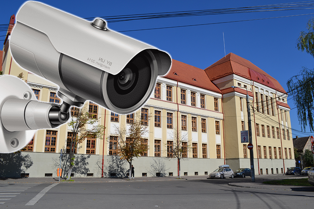 Un elev a dat în judecată Colegiul Național ”Mihai Eminescu”: Camere video în clase