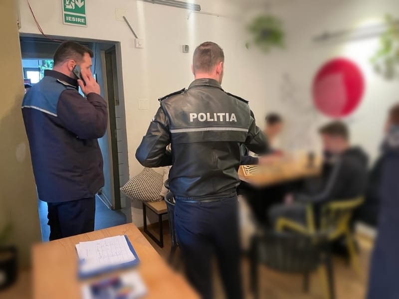 Birturi din Satu Mare amendate pentru că vindeau alcool în apropierea secțiilor de votare