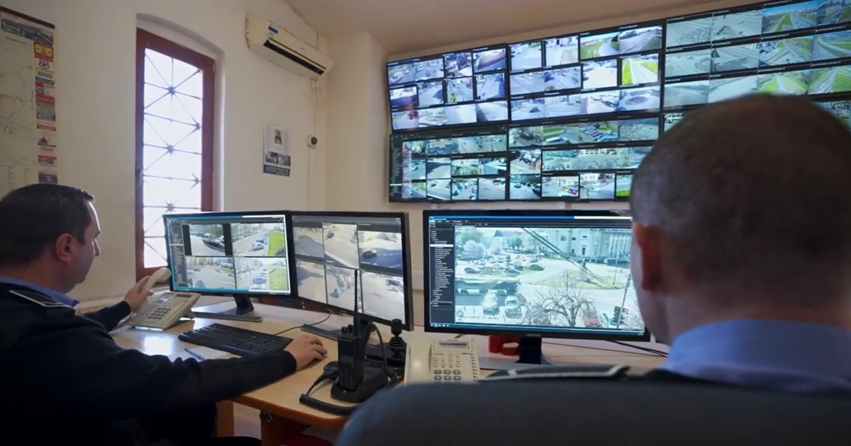 Acte obscene în parcurile centrale din Satu Mare. Bărbat prins în timp ce se autosatisfăcea