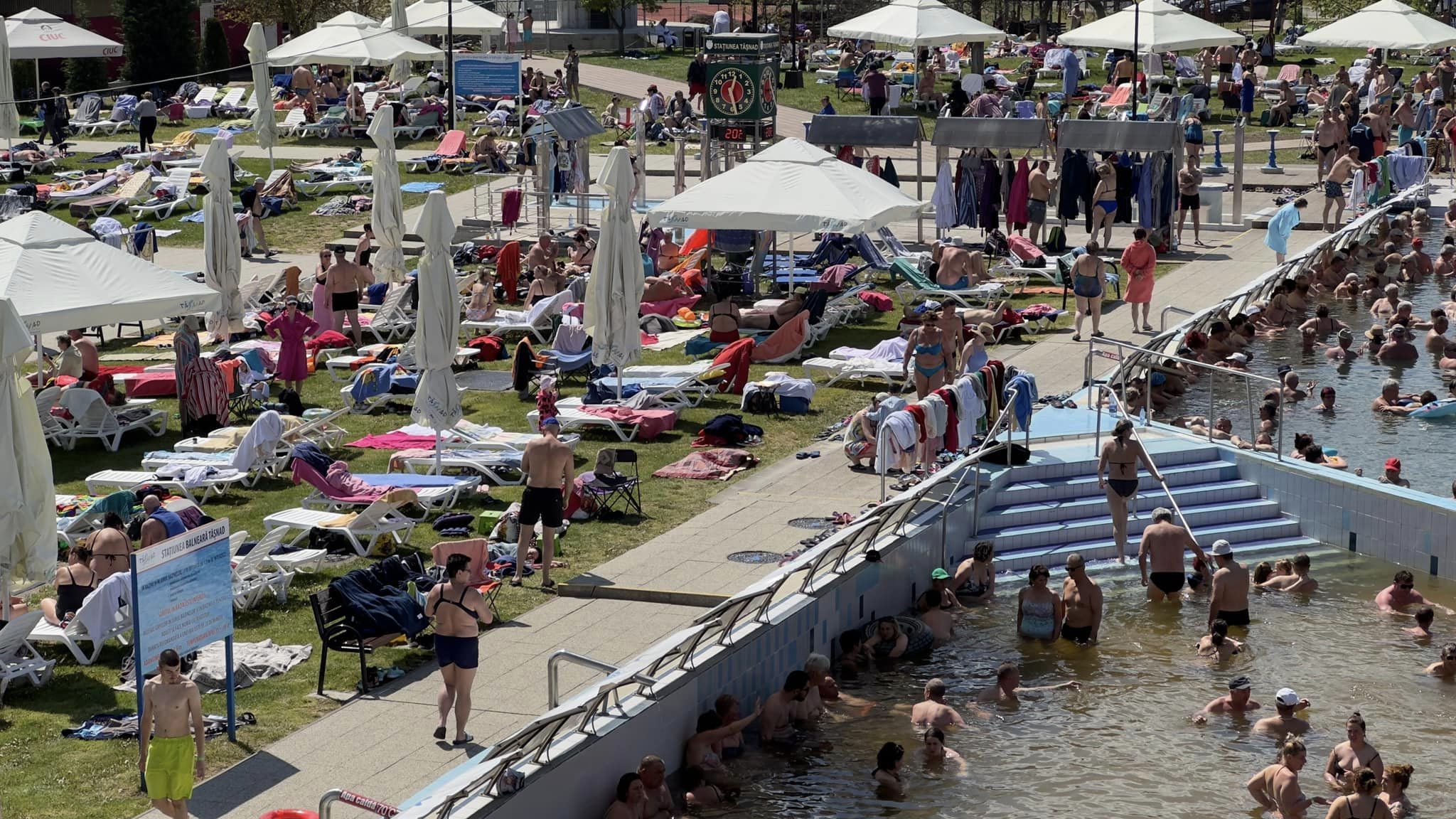 Droguri transportate cu sacii la un ștrand din județul Satu Mare. Vândute pentru o mică avere